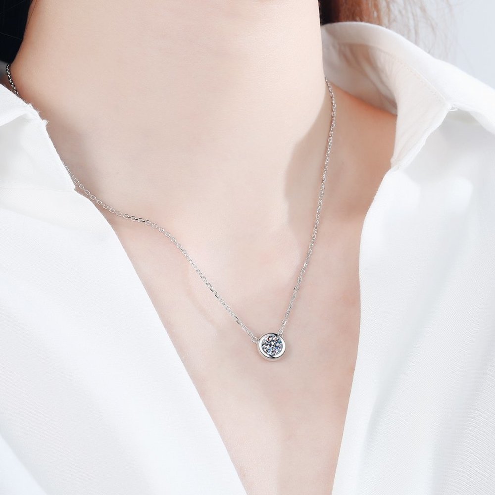 Certified 1ct. t.w. Moissanite Diamond Round Necklace NEW - Picture 5 of 8